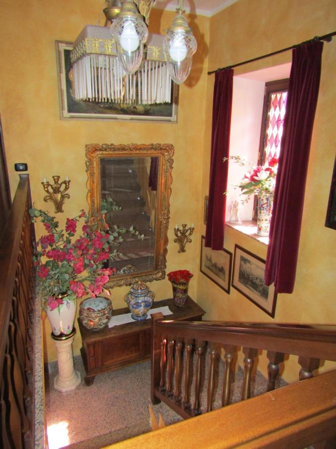 B&B - Foresteria - Frontelago Lake Como แมนเดลโล เดล ลาริโอ ภายนอก รูปภาพ