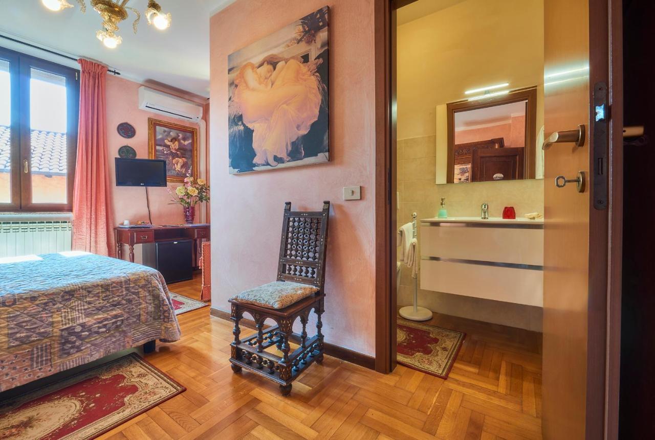 B&B - Foresteria - Frontelago Lake Como แมนเดลโล เดล ลาริโอ ภายนอก รูปภาพ