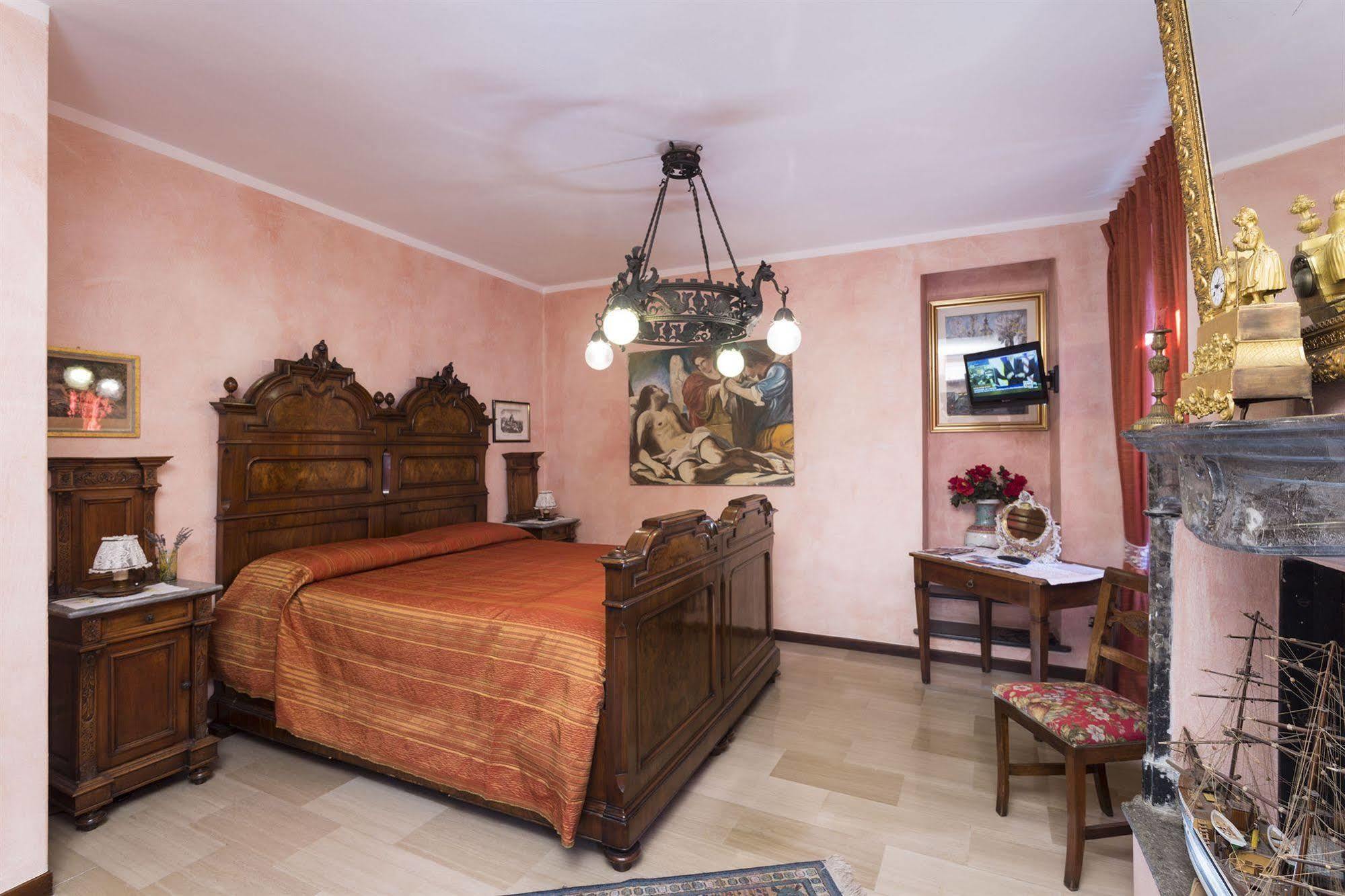 B&B - Foresteria - Frontelago Lake Como แมนเดลโล เดล ลาริโอ ภายนอก รูปภาพ