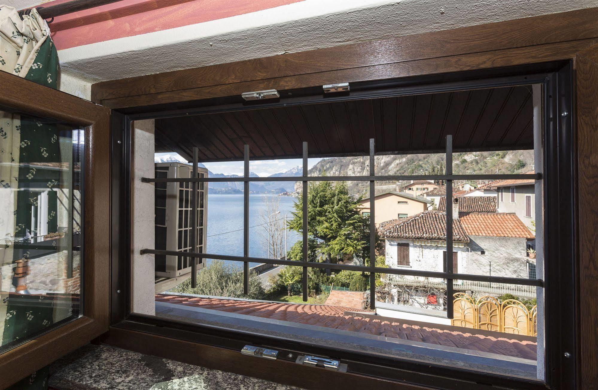B&B - Foresteria - Frontelago Lake Como แมนเดลโล เดล ลาริโอ ภายนอก รูปภาพ